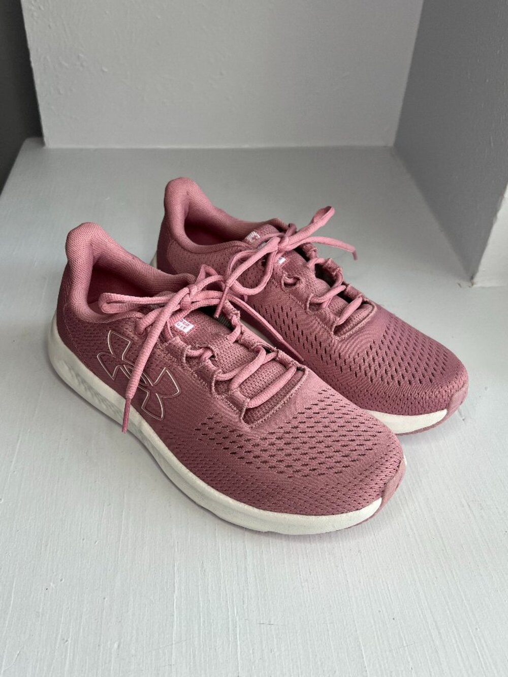 Under Armour Womens Charged Pursuit 3 Running Shoes Muave Dusty Pink Size 9